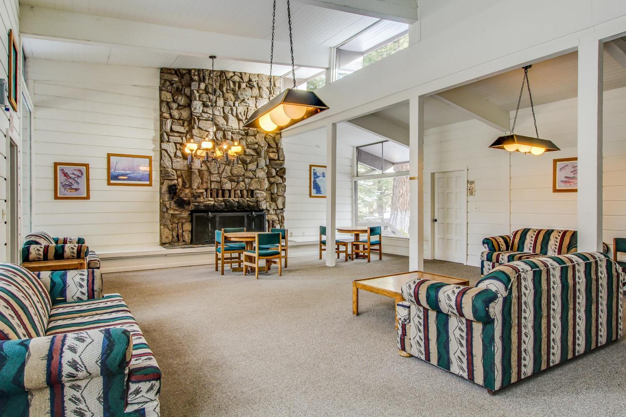 Sierra Manor Escape Mammoth Lakes Quarto foto